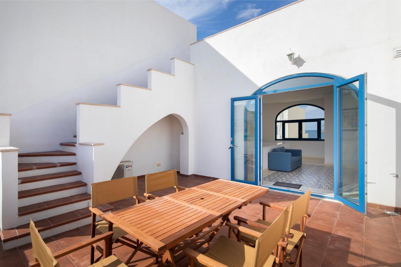 Chic, Stylish Traditional Townhouse With Terrace - St. Paul'S Bay Exterior foto